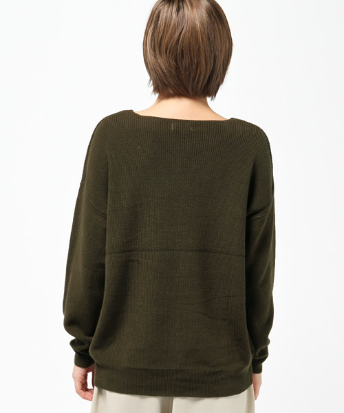 earth music&ecology(アースミュージックアンドエコロジー)の「【2016Autumn】ゆるVネックニットプルオーバー(ニット/セーター・レディース・ネイビー/ライトベージュ/カーキ/LT.Gray/ブラウン・FREE)」の8枚目の写真