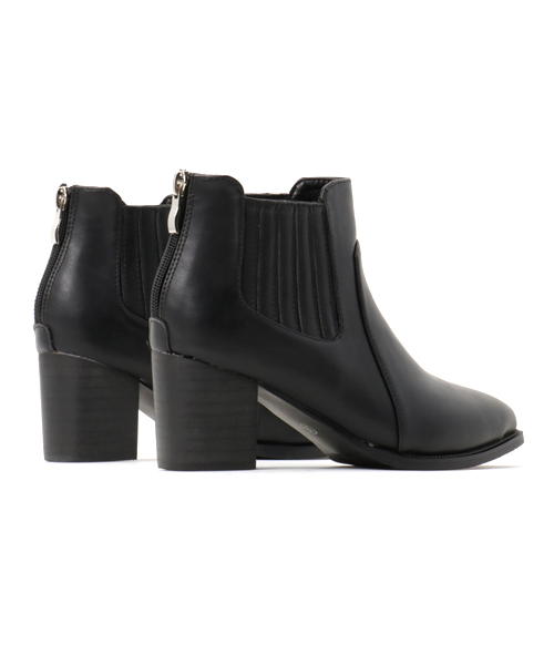 PLAIN CLOTHING（プレーンクロージング）の「ポインデットトゥショートブーツ【SELECTED FOR PLAIN CLOTHING】　（パンプス・レディース・ブラック・35/36/38/39/37）」の3枚目の写真