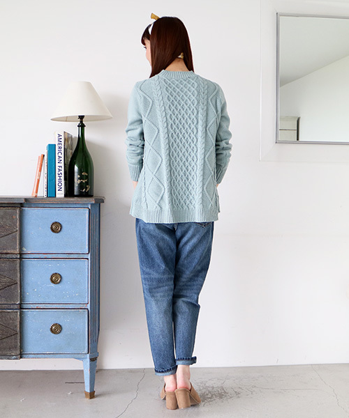 N.（N. Natural Beauty Basic）（エヌエヌナチュラルビューティーベーシック）の「スプリングケーブルチュニックニット（ニット/セーター・レディース・ホワイト/グレー/ブルー・MEDIUM）」の10枚目の写真