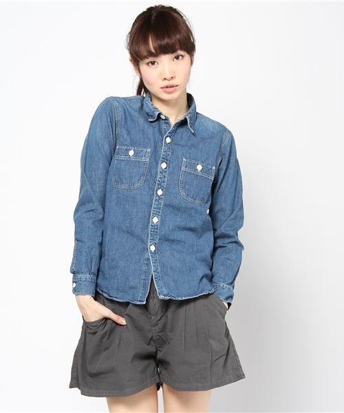 SHIPS for women(シップスフォーウィメン)の「liflattie:デニム カコウ シャツ(シャツ/ブラウス・レディース・ブルー・SMALL/MEDIUM)」の1枚目の写真