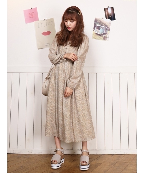 dazzlin（ダズリン）の「ミニローズクラシカルロングワンピース