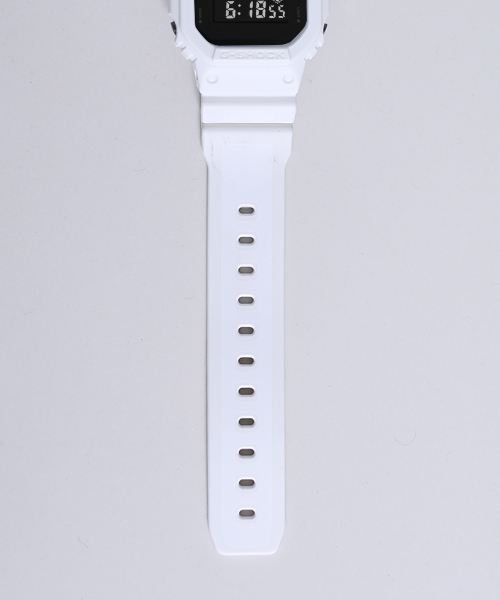 G-SHOCK（ジーショック）の「【G-SHOCK】G-SHOCK 別注DW-5600E-1 WHITE EDITION（アナログ腕時計・メンズ・ホワイト・FREE）」の3枚目の写真