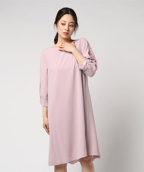 TRUDEA(トルディア)の「袖レース×後ろレース裾スカラップAラインワンピース(ドレス・レディース・ピンク/ライトグレー/ベージュ/ネイビー・LARGE/MEDIUM/X-LARGE)」の10枚目の写真