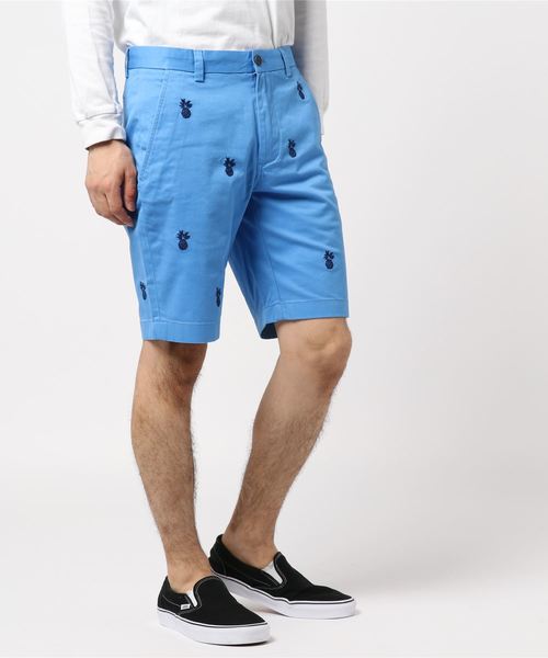 BROOKS BROTHERS(ブルックスブラザーズ)の「Red Fleece ストレッチコットンツイル パイナップル エンブロイダリー プレーンフロント 9inショーツ【Safari 6月号 掲載】(その他パンツ・メンズ・ブルー・29inch/30inch/31inch/32inch/33inch/34inch)」の5枚目の写真