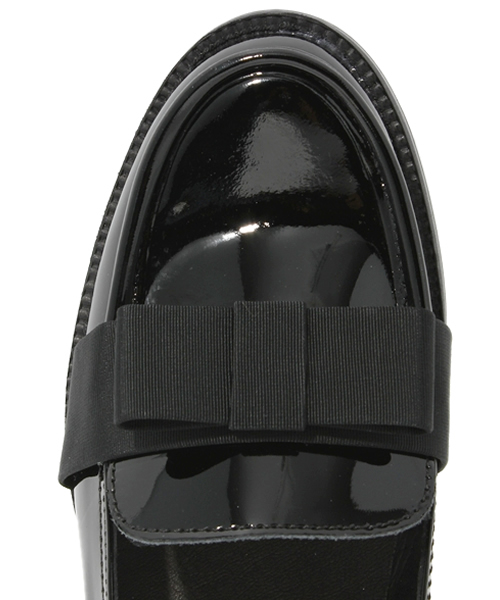 FABEL(ファベル)の「FABEL リボン付エナメルローファー(その他シューズ・レディース・ブラック/ブラウン/ライトピンク・36/37/38/39)」の6枚目の写真