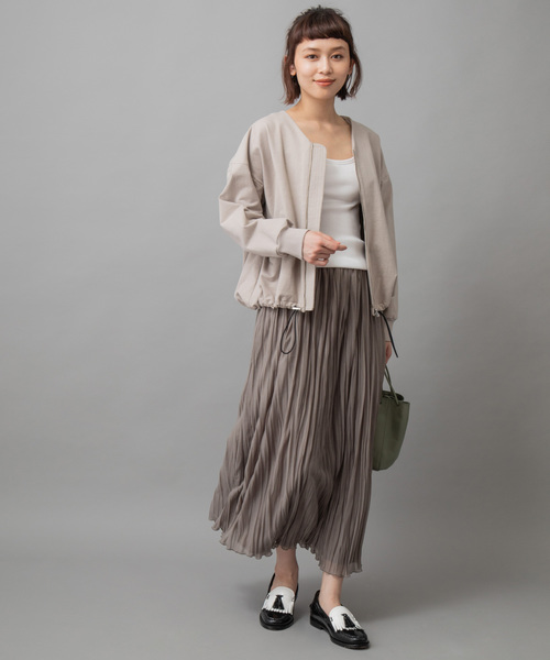 Munich（ミューニック）の「ハイテンションジャージーＶネックノーカラーブルゾン（ブルゾン・レディース・ライトグレー/ブラック/ブラウン/カーキ・S/XS）」の13枚目の写真