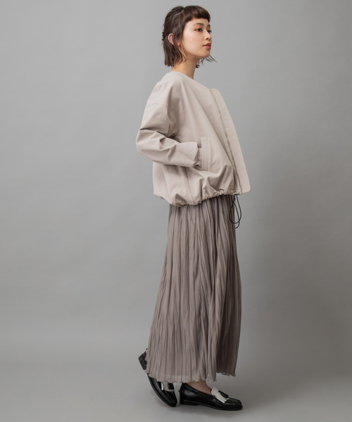 Munich（ミューニック）の「ハイテンションジャージーＶネックノーカラーブルゾン（ブルゾン・レディース・ライトグレー/ブラック/ブラウン/カーキ・S/XS）」の12枚目の写真