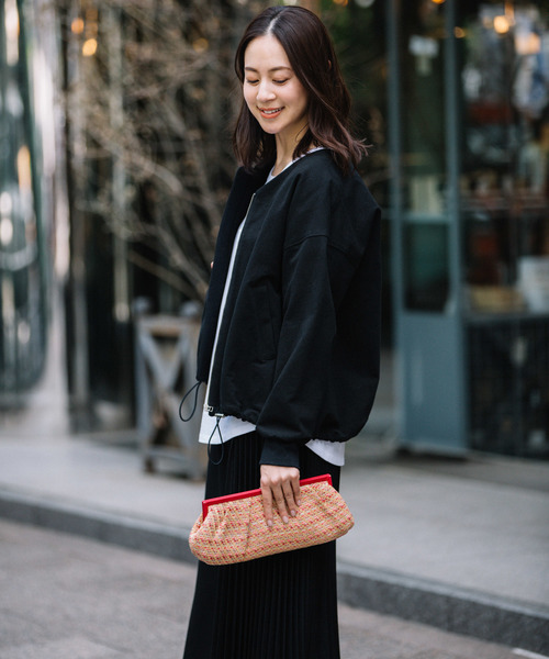 Munich（ミューニック）の「ハイテンションジャージーＶネックノーカラーブルゾン（ブルゾン・レディース・ライトグレー/ブラック/ブラウン/カーキ・S/XS）」の5枚目の写真