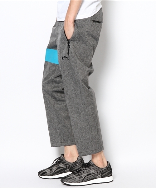 PUMA(プーマ)の「パフォーマンス チノパンツ - PUMA by MIHARAYASUHIRO(チノパンツ・メンズ・ヘザ-グレー・LARGE/MEDIUM/SMALL/X-SMALL)」の2枚目の写真