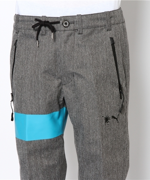 PUMA(プーマ)の「パフォーマンス チノパンツ - PUMA by MIHARAYASUHIRO(チノパンツ・メンズ・ヘザ-グレー・LARGE/MEDIUM/SMALL/X-SMALL)」の4枚目の写真