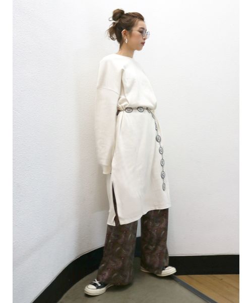 Ungrid（アングリッド）の「ボリュームハニカムカットワンピース（ワンピース・レディース・ブラック/グレー/オフホワイト・FREE）」の2枚目の写真