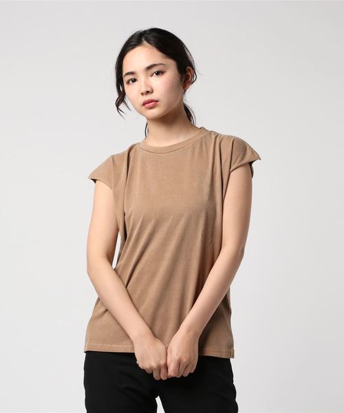 Culture Medium(カルチャーミディアム)の「20s天竺ピグメント加工ノースリTシャツ(Tシャツ/カットソー・レディース・ベージュ/キャメル/ブラック・FREE)」の6枚目の写真