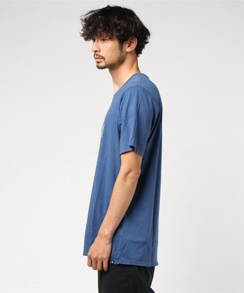 Hurley (ハーレー)の「M BNZ GLOBAL SS / ハーレー ロゴプリントTシャツ ユニセックス(Tシャツ/カットソー・メンズ・アイボリー/ネイビー・MEDIUM/LARGE/SMALL)」の3枚目の写真