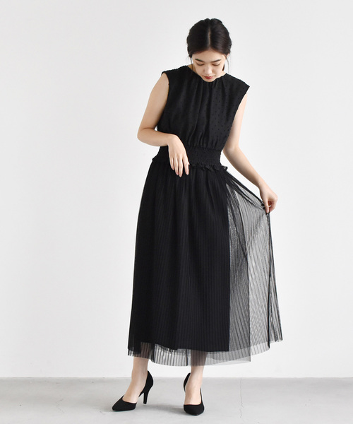 kaene（カエン）の「シャーリング×プリーツワンピース（ドレス・レディース・ブラック×ブラック・FREE）」の11枚目の写真