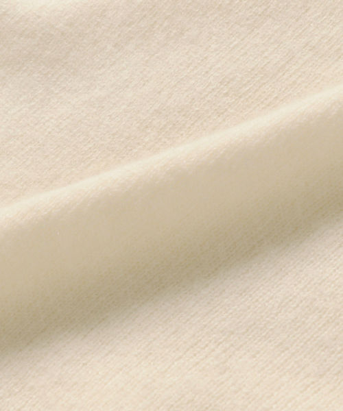 SHIPS（シップス）の「SC: ホワイトカシミヤ タートルネック ニット（ニット/セーター・メンズ・ブラック/ネイビー/オフホワイト・SMALL/MEDIUM/LARGE/X-LARGE）」の5枚目の写真