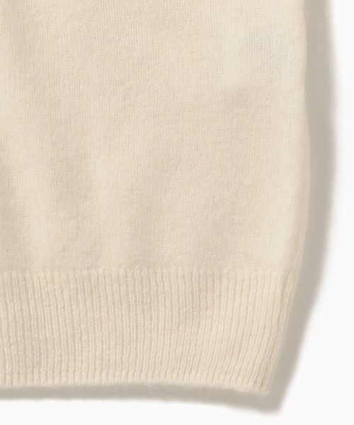 SHIPS（シップス）の「SC: ホワイトカシミヤ タートルネック ニット（ニット/セーター・メンズ・ブラック/ネイビー/オフホワイト・SMALL/MEDIUM/LARGE/X-LARGE）」の12枚目の写真