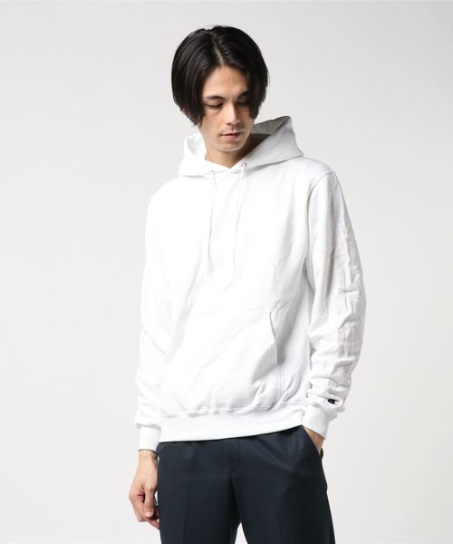 Champion(チャンピオン)の「Champion(チャンピオン) プルオーバーフード付きスウェットパーカー 9oz(パーカー・メンズ・ホワイト/ブラック/ダークグリーン/ネイビー/グレー/マスタード/レッド系その他/レッド/チャコール・SMALL/MEDIUM/LARGE/X-LARGE)」の13枚目の写真
