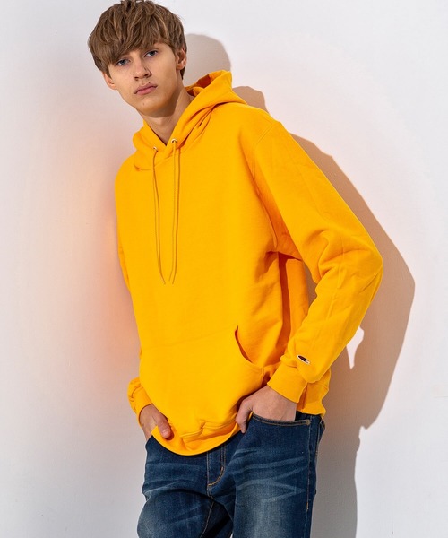 Champion(チャンピオン)の「Champion(チャンピオン) プルオーバーフード付きスウェットパーカー 9oz(パーカー・メンズ・ホワイト/ブラック/ダークグリーン/ネイビー/グレー/マスタード/レッド系その他/レッド/チャコール・SMALL/MEDIUM/LARGE/X-LARGE)」の16枚目の写真