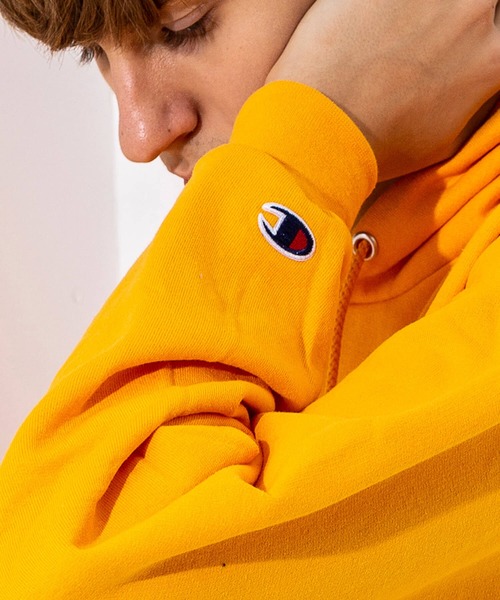 Champion(チャンピオン)の「Champion(チャンピオン) プルオーバーフード付きスウェットパーカー 9oz(パーカー・メンズ・ホワイト/ブラック/ダークグリーン/ネイビー/グレー/マスタード/レッド系その他/レッド/チャコール・SMALL/MEDIUM/LARGE/X-LARGE)」の19枚目の写真