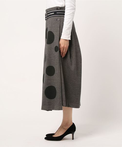 FRAPBOIS（フラボア）の「ツイードオーバードット（スカート・レディース・ダークグレー/グレー系その他・1/0）」の10枚目の写真