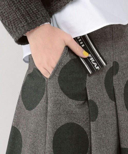 FRAPBOIS（フラボア）の「ツイードオーバードット（スカート・レディース・ダークグレー/グレー系その他・1/0）」の6枚目の写真