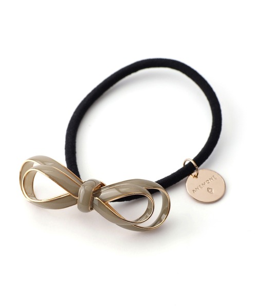 ANEMONE（アネモネ）の「シックカラーの艶めきリボンヘアゴム（ヘアゴム・レディース・グレー/ブルー/ブラウン/ブラック・FREE）」の9枚目の写真