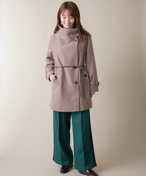 miniyu（ミニュウ）の「La SRIC/ハイカラーアシンメトリーコート（その他アウター・レディース・ダークラベンダー/グレイッシュベージュ/ブラック・38）」の4枚目の写真