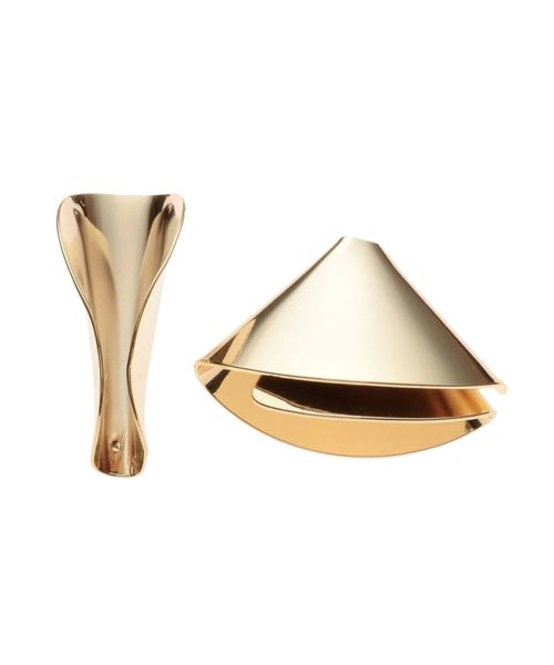 MERCURYDUO（マーキュリーデュオ）の「メタル変形アシメピアス（ピアス（両耳用）・レディース・シルバー/ゴールド・FREE）」の5枚目の写真