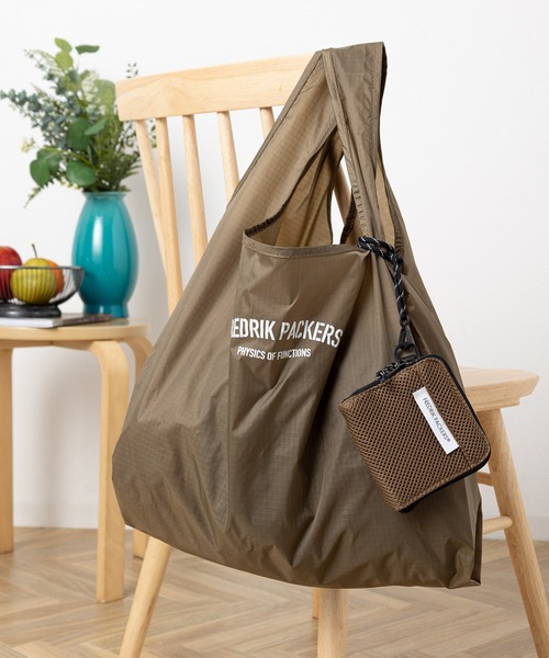 FREDRIK PACKERS（フレドリックパッカーズ）の「FREDRIK PACKERS / フレドリックパッカーズ  ウォレット エコバッグ セット デュアルウォレット DUAR WALLET･･（エコバッグ/サブバッグ・レディース・ブラック/ブラウン/オリーブ・FREE）」の2枚目の写真