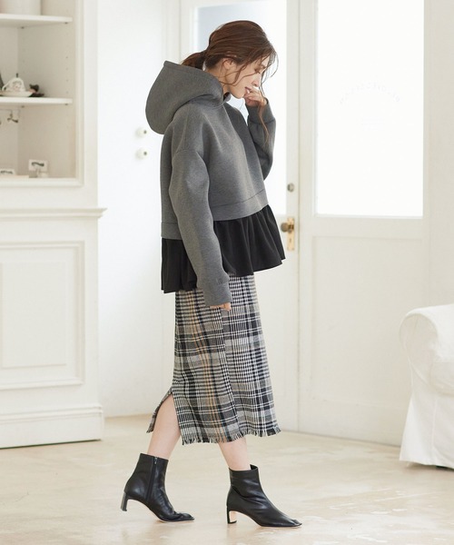 KOBE LETTUCE（コウベレタス）の「フェイクレイヤードダイバー素材プルオーバートップス（その他トップス・レディース・チャコール/カーキ/ブラック・FREE）」の5枚目の写真