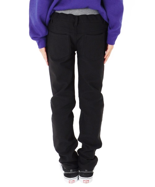 GLAZOS（グラソス）の「[スリム]裏ベロアツイル ・チノパンツ（チノパンツ・キッズ・ブラック/ベージュ/カーキ・130cm/140cm/150cm/160cm）」の7枚目の写真