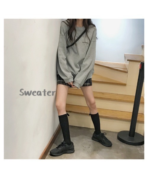 DEVICE（デバイス）の「ルーズシルエット クルーネック 長袖 スウェット トレーナー（スウェット・レディース・ネイビー/グレー/ブラック・FREE）」の9枚目の写真