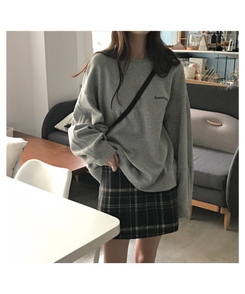 DEVICE（デバイス）の「ルーズシルエット クルーネック 長袖 スウェット トレーナー（スウェット・レディース・ネイビー/グレー/ブラック・FREE）」の10枚目の写真