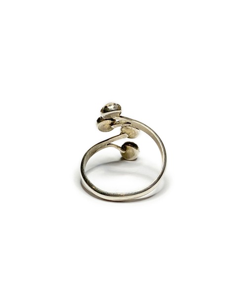 Indian Jewelry（インディアンジュエリー）の「THEATER シアター ナッツデザインストーンリング Made in USA（リング・レディース・ホワイト/ブルー・FREE/#11/#9/#18/#13）」の7枚目の写真