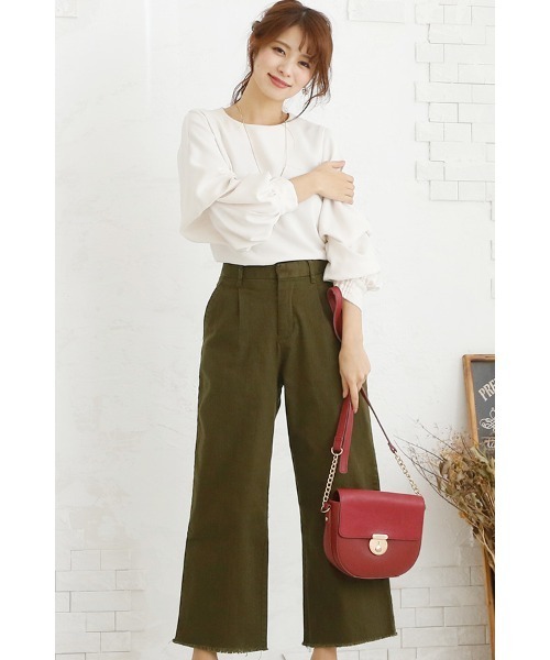 ElegChic（エレグシック）の「カットオフストレッチワイドパンツ（チノパンツ・レディース・ブラック/ベージュ/カーキ・4L/M/XL/L/XXL）」の4枚目の写真