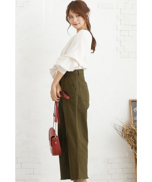 ElegChic（エレグシック）の「カットオフストレッチワイドパンツ（チノパンツ・レディース・ブラック/ベージュ/カーキ・4L/M/XL/L/XXL）」の7枚目の写真