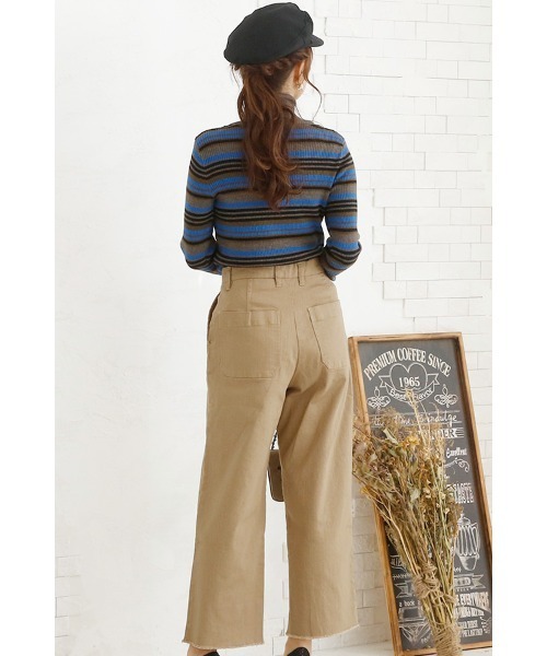 ElegChic（エレグシック）の「カットオフストレッチワイドパンツ（チノパンツ・レディース・ブラック/ベージュ/カーキ・4L/M/XL/L/XXL）」の16枚目の写真