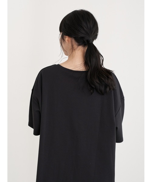 earth music&ecology（アースミュージックアンドエコロジー）の「KISS TOKYO チュニックTシャツ ＊（Tシャツ/カットソー・レディース・ホワイト/ブラック・FREE）」の10枚目の写真