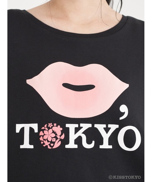 earth music&ecology（アースミュージックアンドエコロジー）の「KISS TOKYO チュニックTシャツ ＊（Tシャツ/カットソー・レディース・ホワイト/ブラック・FREE）」の14枚目の写真