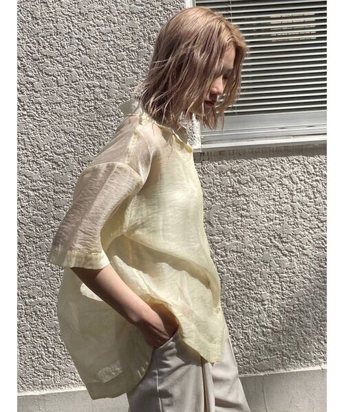 MURUA（ムルーア）の「ハーフスリーブシアーシャツ（シャツ/ブラウス・レディース・ホワイト/イエロー/カーキ/その他1・FREE）」の13枚目の写真