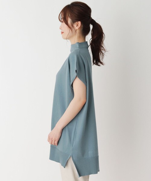 pink adobe（ピンクアドベ）の「◆【M-3L】【洗える】ボトルネックチュニックニット（ニット/セーター・レディース・ライトブルー/ブラック/ライトベージュ/イエロー・40/38/42）」の10枚目の写真