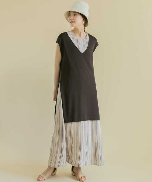 URBAN RESEARCH ROSSO WOMEN(アーバンリサーチ ロッソ)の「チュニックニットベスト(ニット/セーター・レディース・アイボリー/ダークブラウン/ホワイト系その他・FREE)」の11枚目の写真