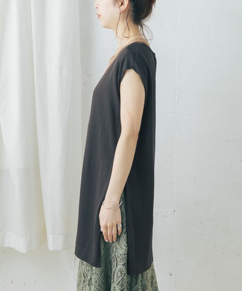 URBAN RESEARCH ROSSO WOMEN(アーバンリサーチ ロッソ)の「チュニックニットベスト(ニット/セーター・レディース・アイボリー/ダークブラウン/ホワイト系その他・FREE)」の17枚目の写真