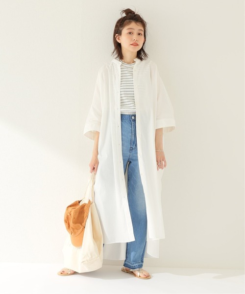 JOURNAL STANDARD relume（ジャーナルスタンダード　レリューム）の「コットンポンチョシャツワンピース◆（シャツワンピース・レディース・ブラック/ホワイト/カーキ・FREE）」の4枚目の写真