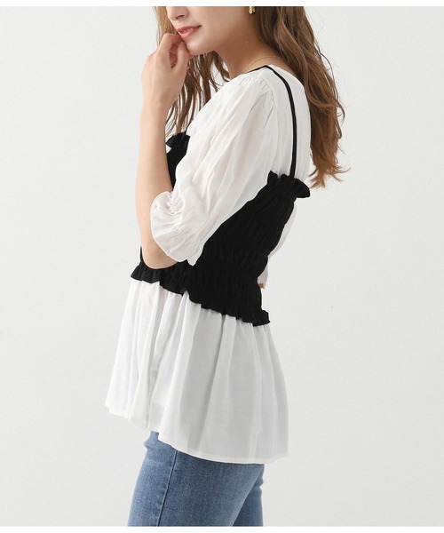 CHILLE（チル）の「シャーリングビスチェドッキングブラウス（シャツ/ブラウス・レディース・ブラック/その他・FREE）」の4枚目の写真