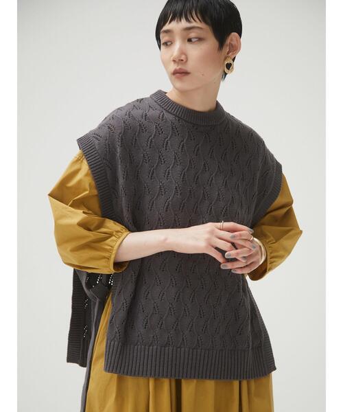 armonia(アルモニーア)の「armonia・サイドリボンニットベスト*(ベスト・レディース・チャコールグレー/ベージュ/マスタード・FREE)」の15枚目の写真