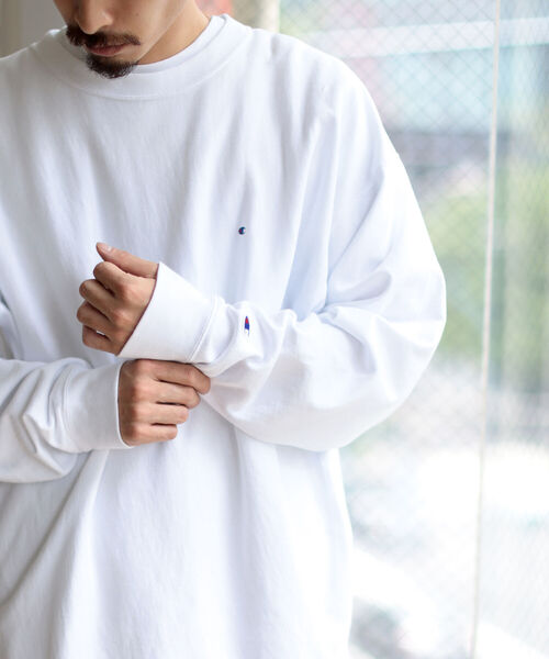 Champion（チャンピオン）の「Champion × BEAMS / 別注 Long Sleeve T-shirt（Tシャツ/カットソー・メンズ・ホワイト/ブラック/ネイビー・SMALL/MEDIUM/LARGE）」の11枚目の写真