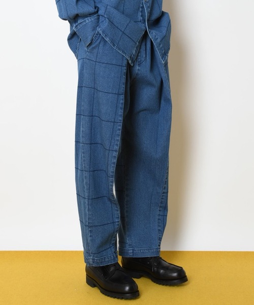 SUPERTHANKS(スーパーサンクス)の「ボックスステッチタックワイドパンツ テーパードパンツ■セットアップ対応■(ユニセックス)(デニムパンツ・メンズ・ブラック/ベージュ/ブルー/ブラック系その他・S/M/L)」の4枚目の写真