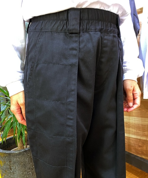SUPERTHANKS(スーパーサンクス)の「ボックスステッチタックワイドパンツ テーパードパンツ■セットアップ対応■(ユニセックス)(デニムパンツ・メンズ・ブラック/ベージュ/ブルー/ブラック系その他・S/M/L)」の6枚目の写真