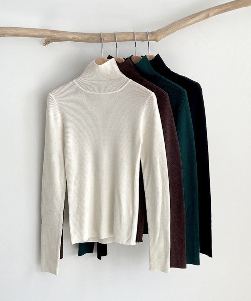 CANAL JEAN（キャナルジーン）の「arc　メリノウールリブタートルニット（ニット/セーター・レディース・ブラック/ブラウン/グリーン/アイボリー・38）」の6枚目の写真